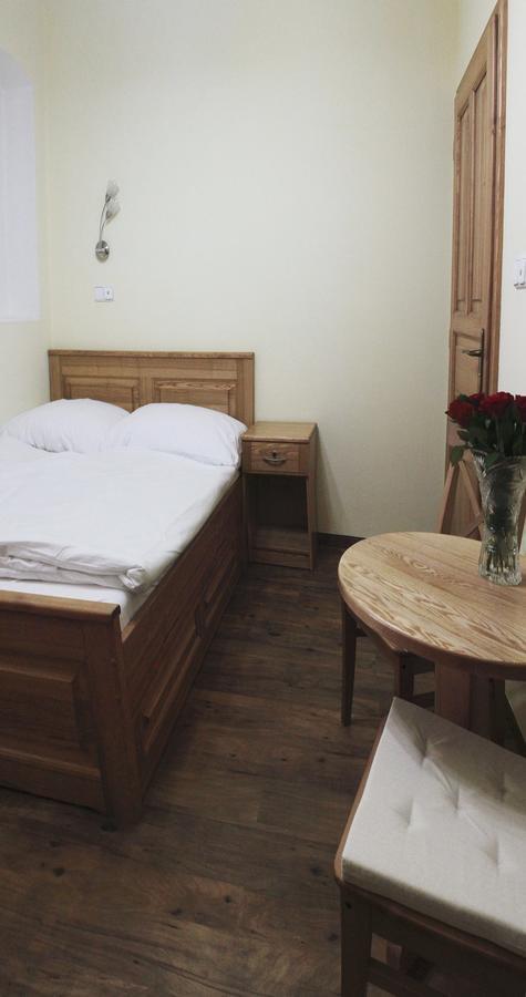 Hotel Orix Jachymov Bagian luar foto
